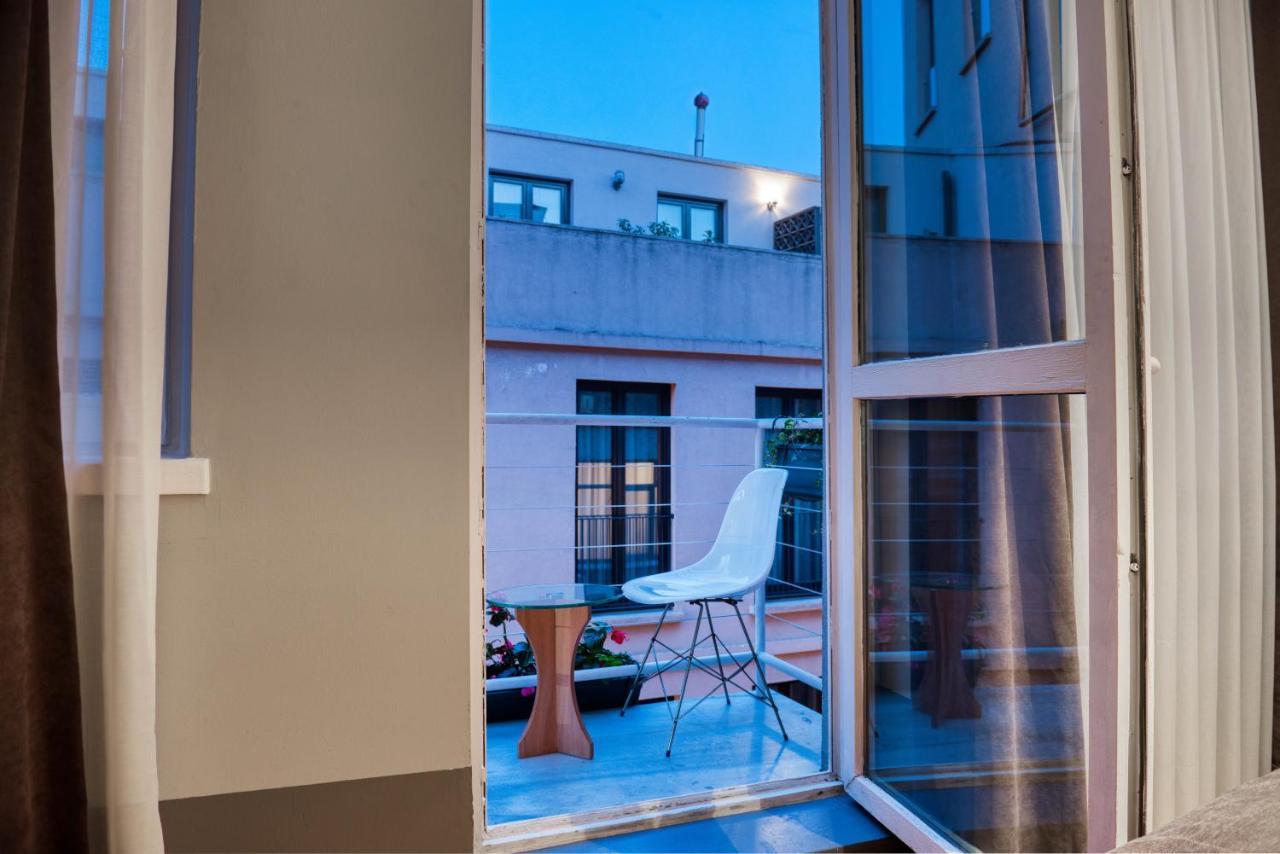 Mayer Loft Suites Istanboel Buitenkant foto