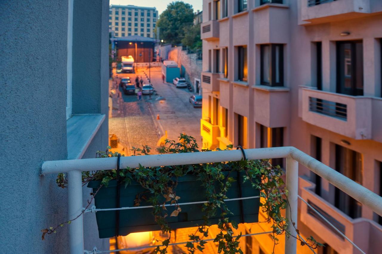 Mayer Loft Suites Istanboel Buitenkant foto
